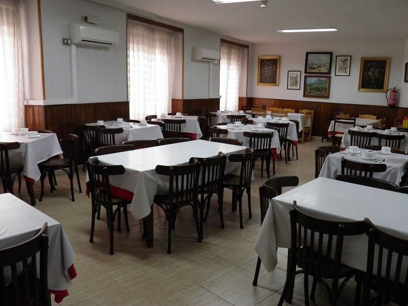 Nuria Hostal Мадрид Екстер'єр фото